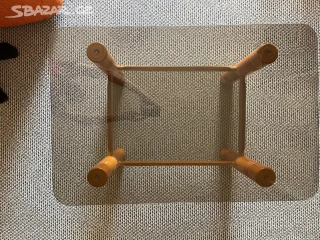 Konferenční stolek - 2