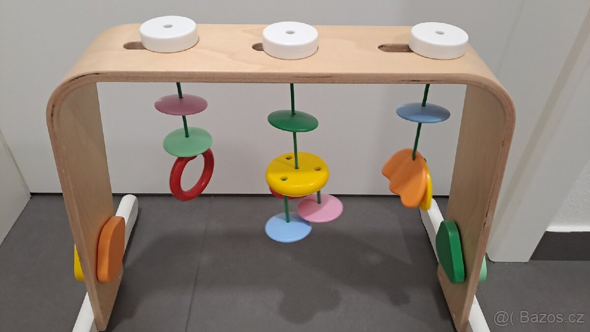 Hrazda pro miminka, LEKA - 2