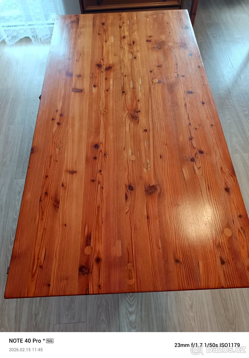 Jídelní stůl masiv selský - 2