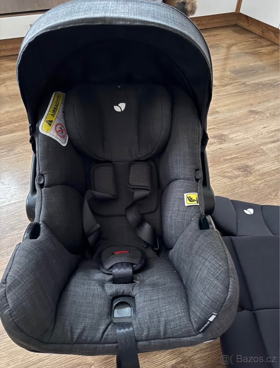 Autosedačka Joie - 2