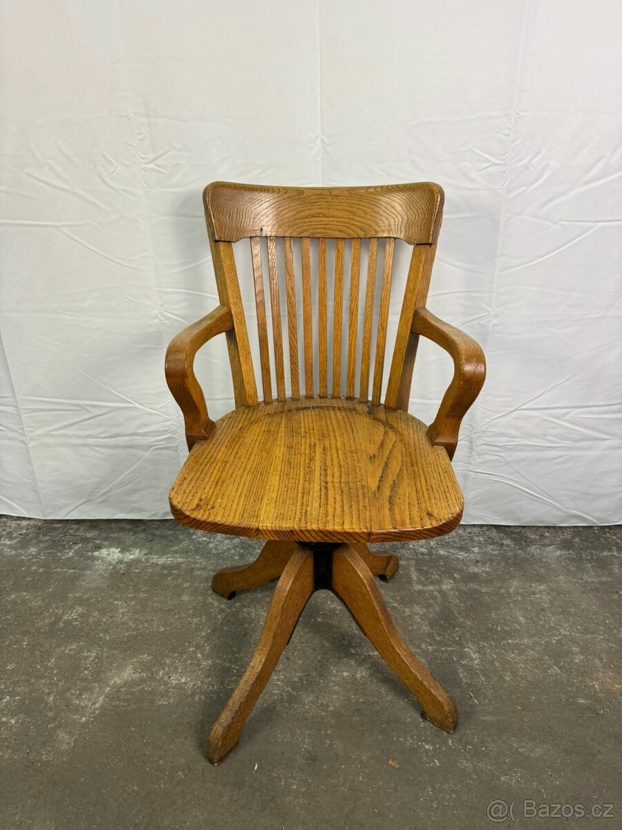 Masivní otáčecí židle (137006) - 2