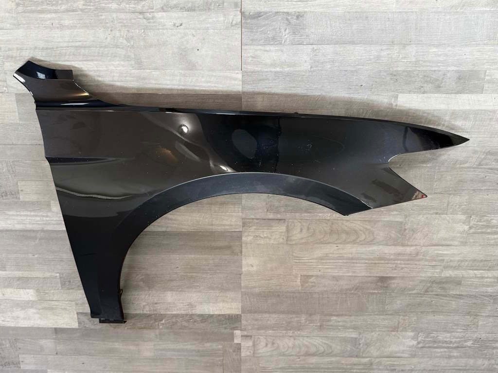 VW PASSAT B8 - 3G - 2014-2024 - blatník PP - 2