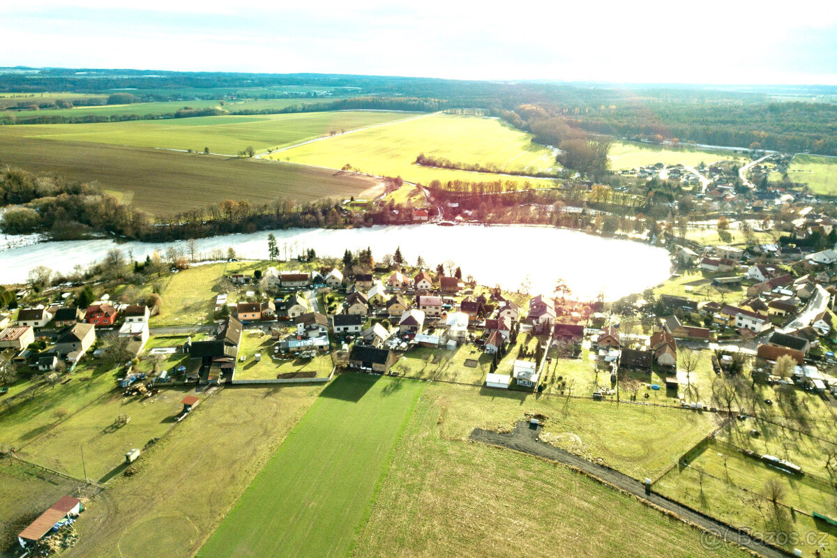 3x pozemek v obci Bratčice u Potěh - 2