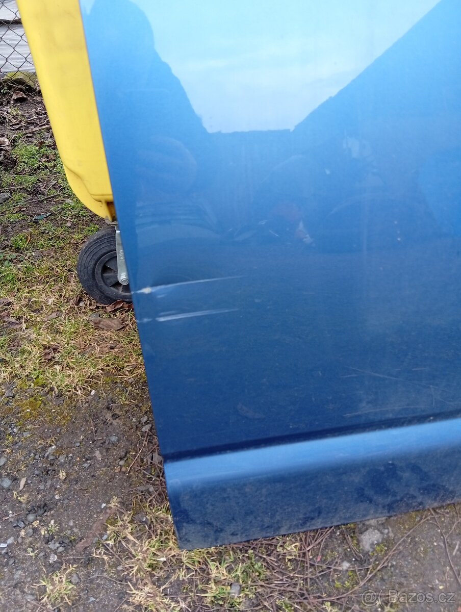 Pravé posuvné dveře vw t5 - 2