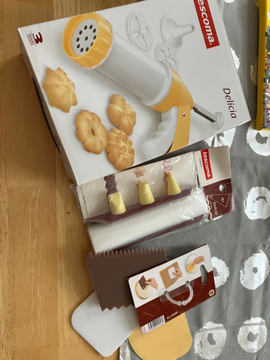 Sada vyrobku tescoma,cena za vse - 2