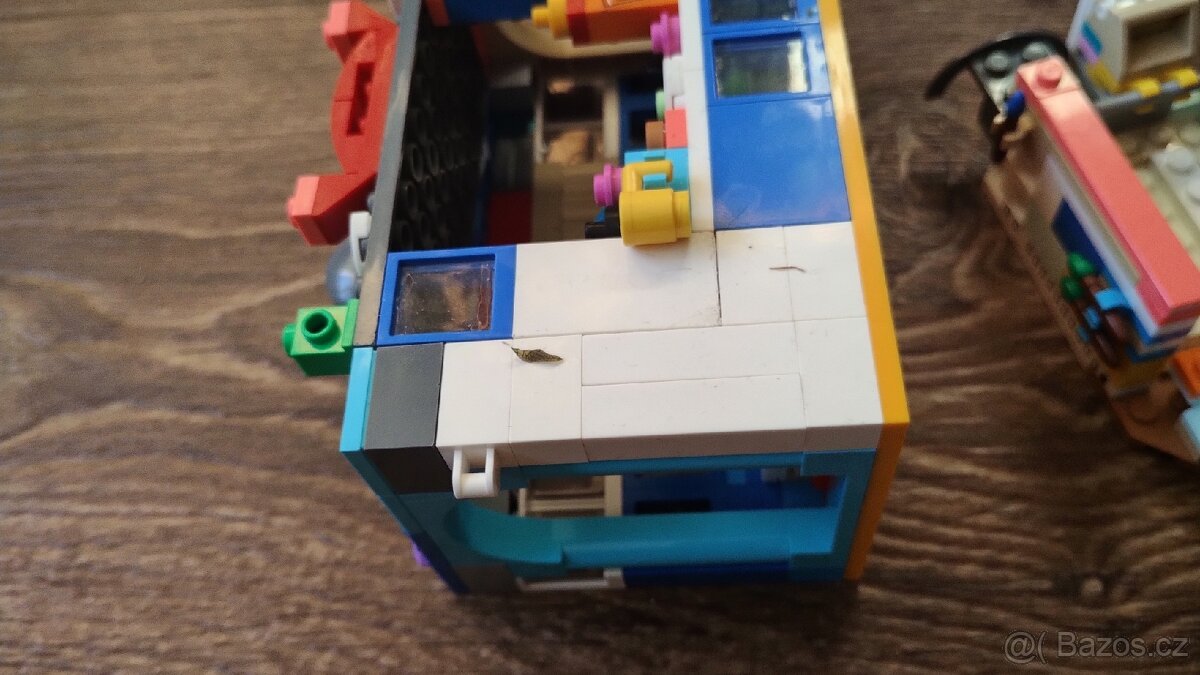 Lego nekompletní - 2