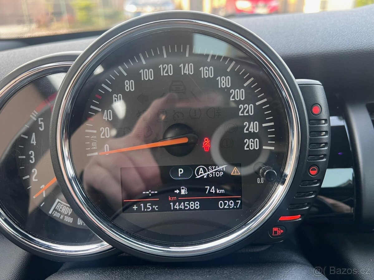 Mini One, 1,5 nafta 85 kW AUT Panorama - 2