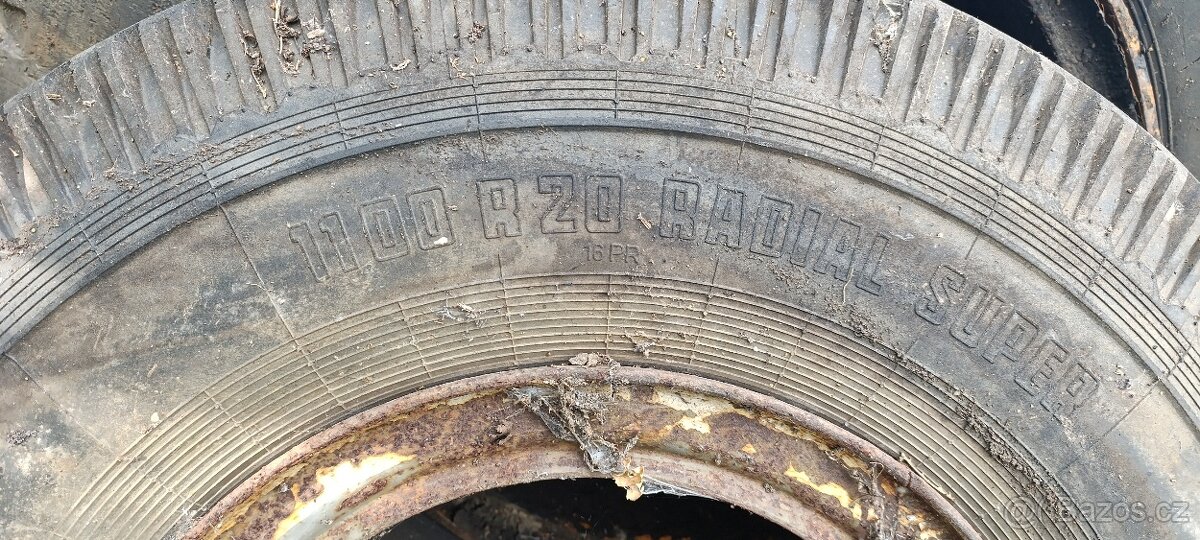 Prodám kolo na Škoda LIAZ 706 - 2