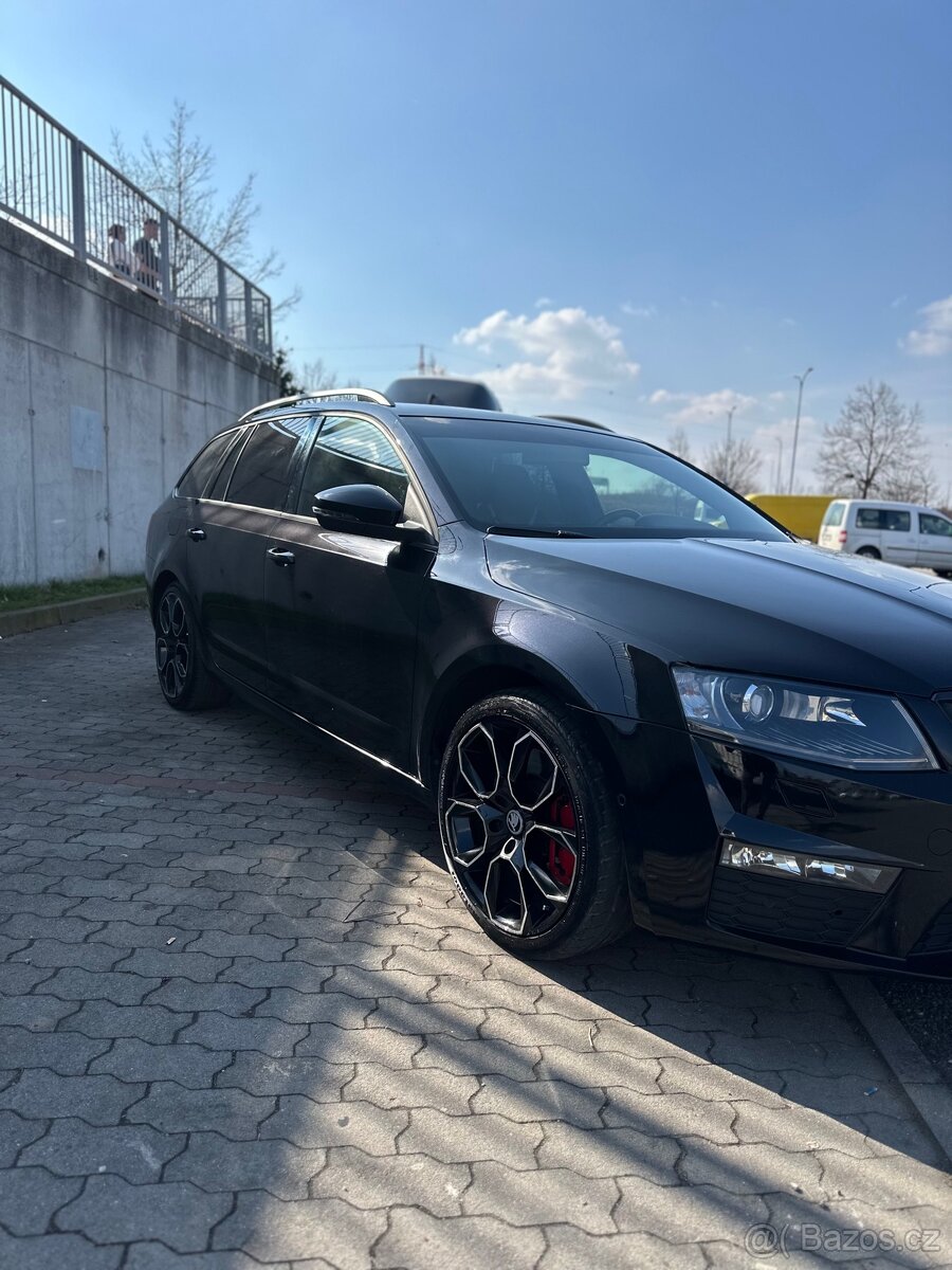 Skoda Octavia RS - 2