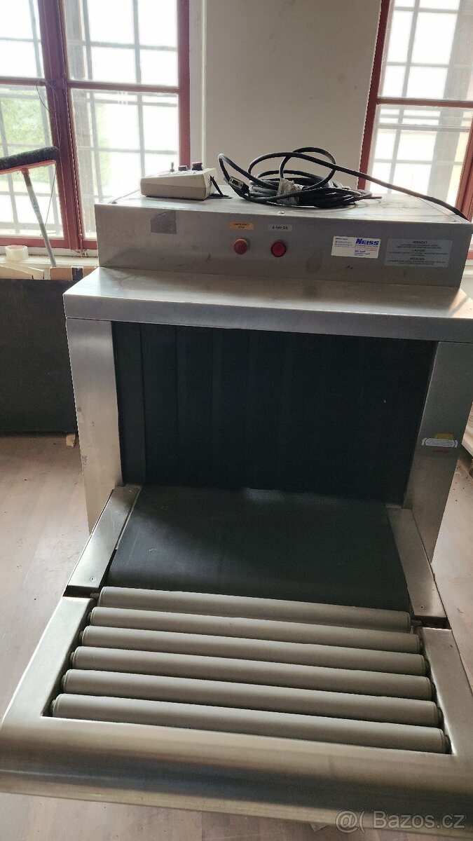 Rentgen inspekční průchozí letištní - 2