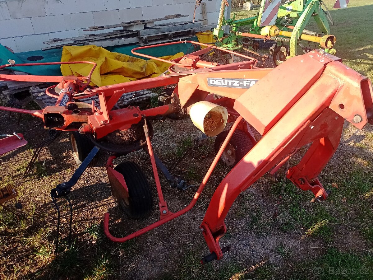 Obraceč Deutz Fahr KH 400 - 2