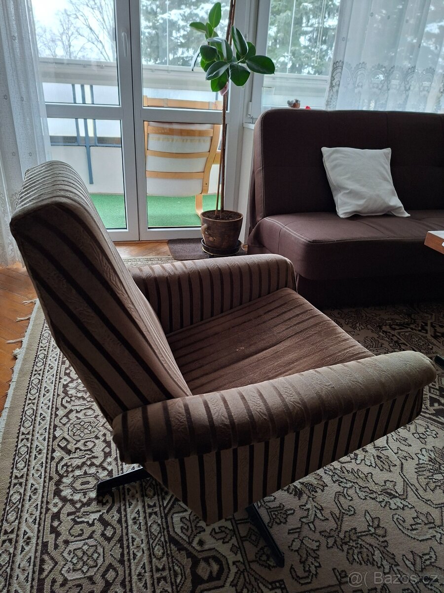 Retro otočná křesla - 2