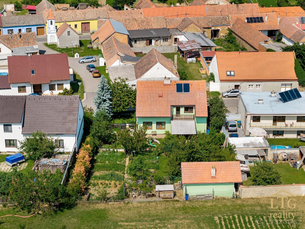 Prodej rodinného domu Prosiměřice - 2