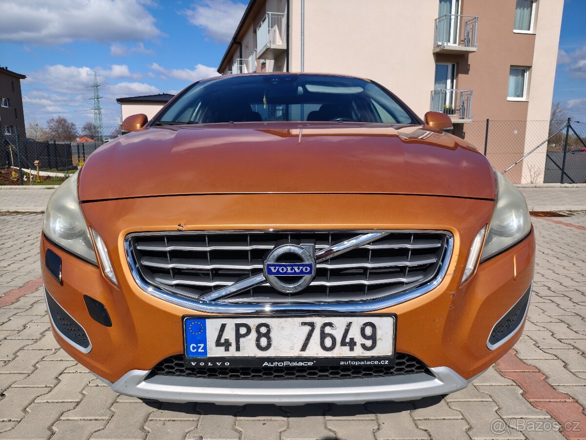 Volvo S60 - 2