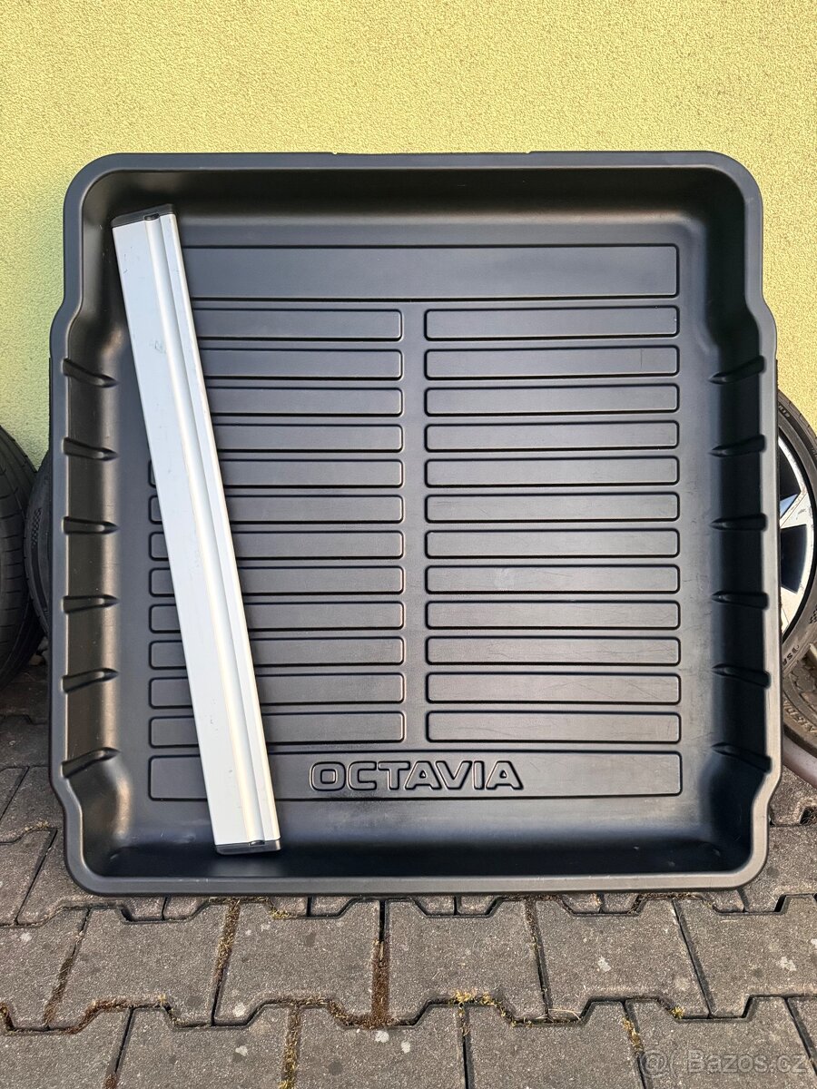 Plastová vana do zavaz. prostoru Octavia III Combi - 2