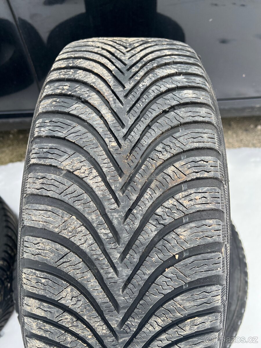 Michelin zimni 205/50 R17 - 2