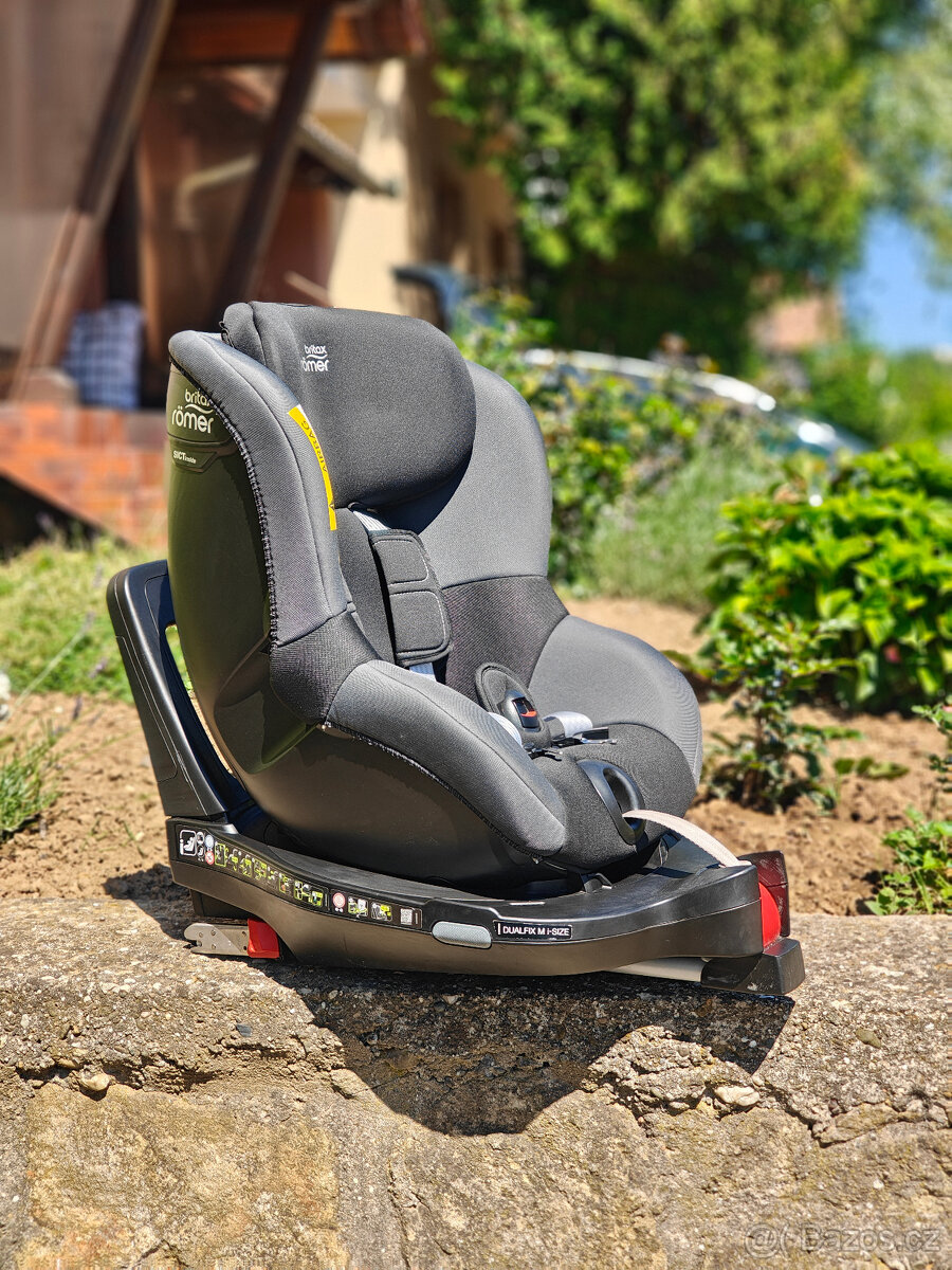 Autosedačka Römer Britax Dualfix - 2