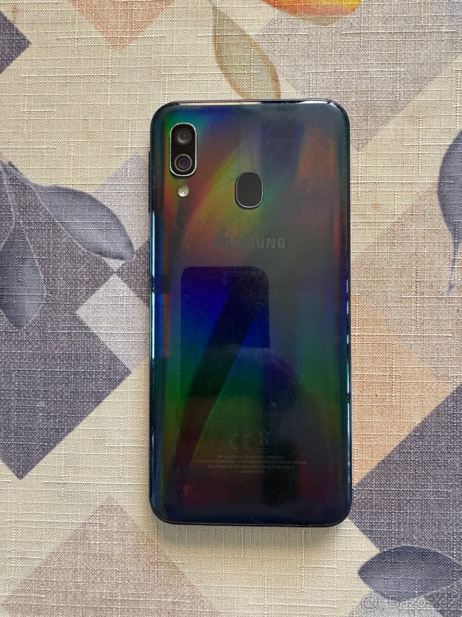 Samsung A40 - 2