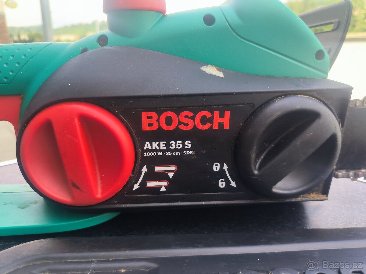 Řetězová pila Bosch AKE 35 S. - 2