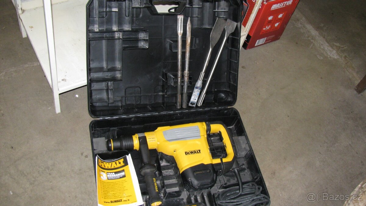 Bourací kladivo DEWALT D256 - 2