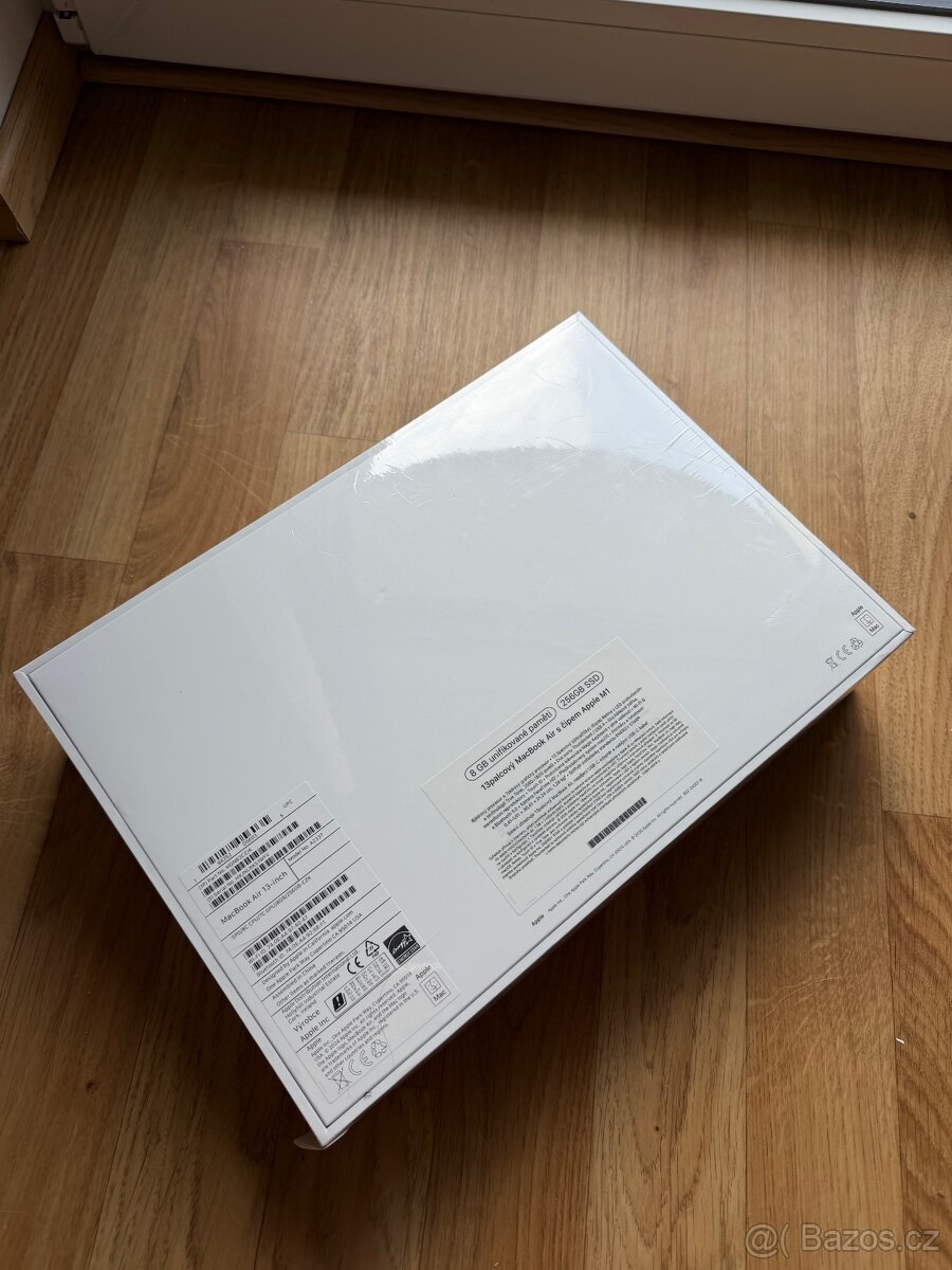 MacBook Air 13” M1 256GB Space Grey - 2