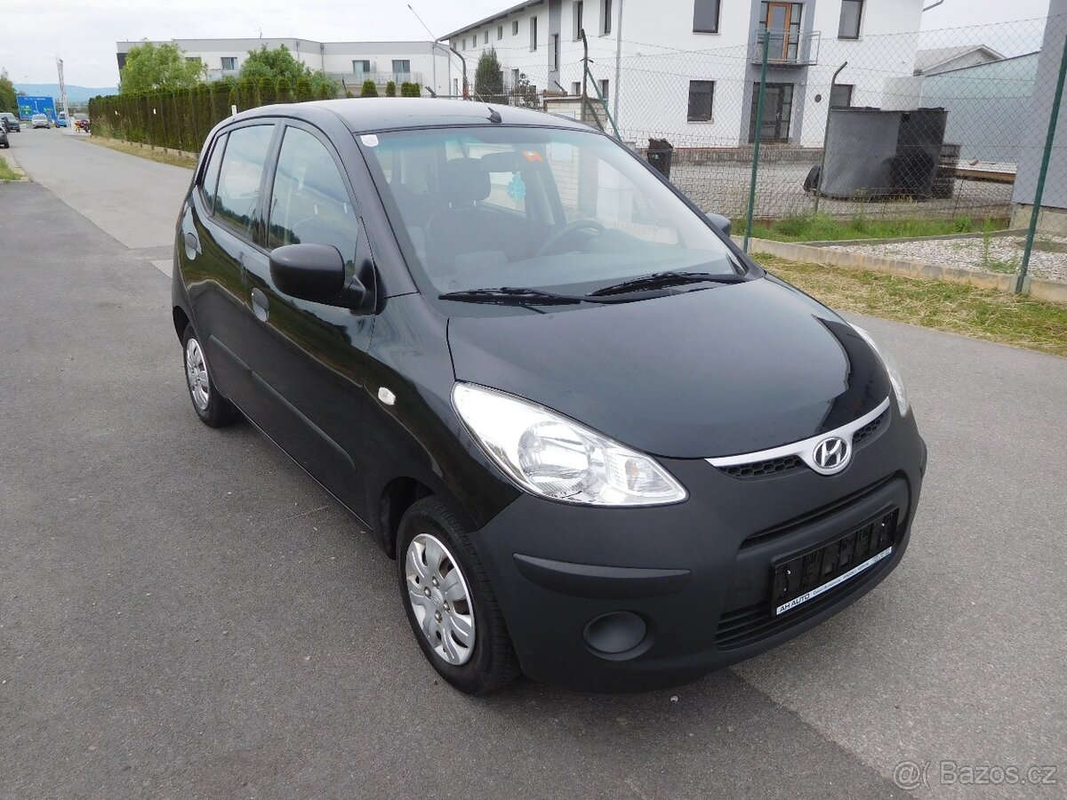 Hyundai i10 1.1i Style, 49 kW, Serviska - 2