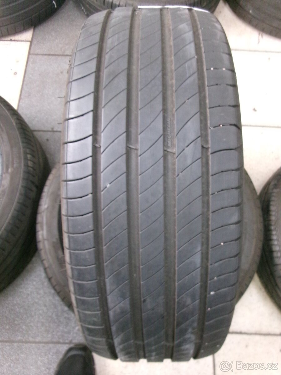 205/45 R17 MICHELIN (4-4,5mm) č.14303/D2 - 2