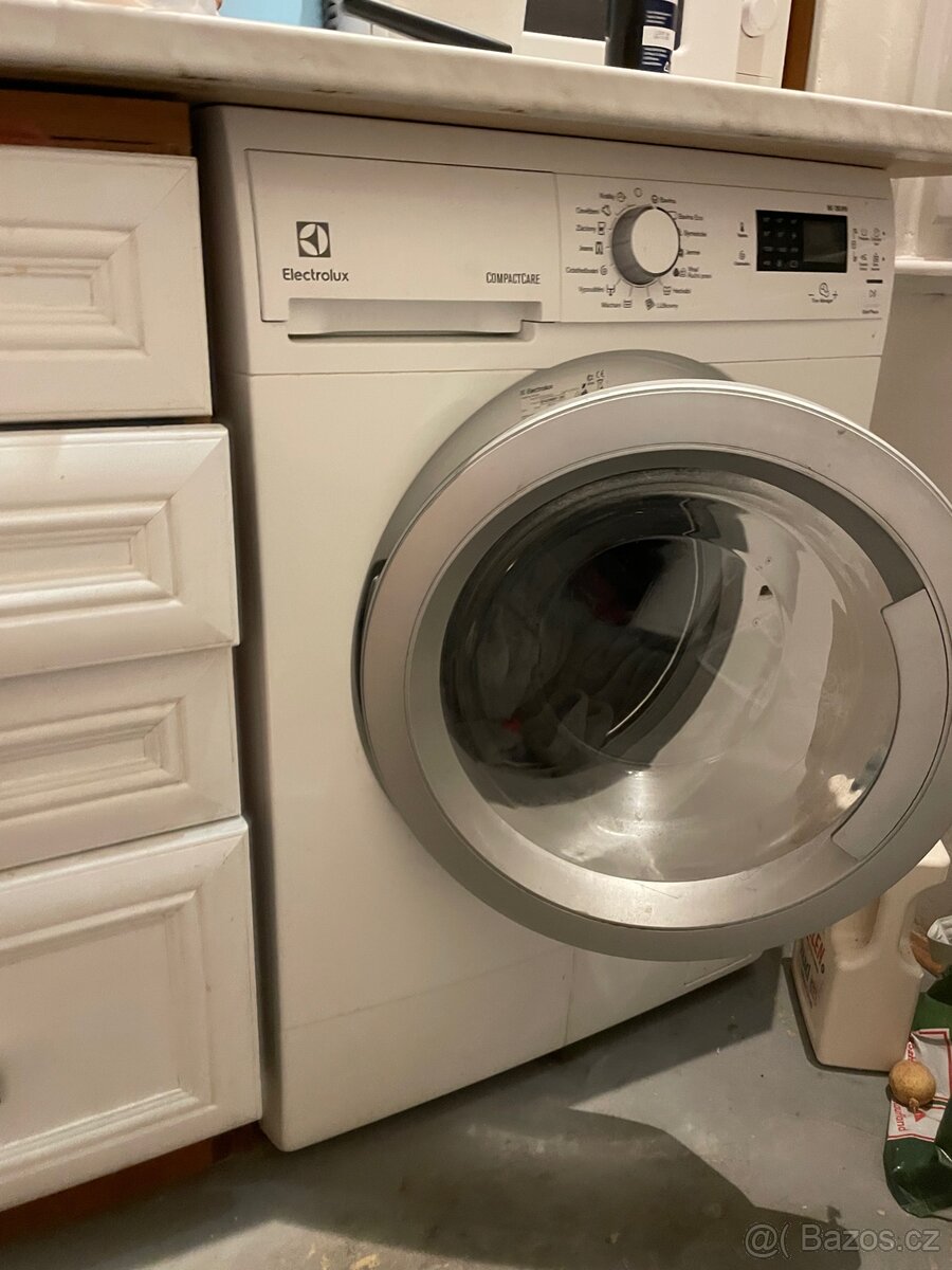 Pračka ELECTROLUX CompactCare - 2