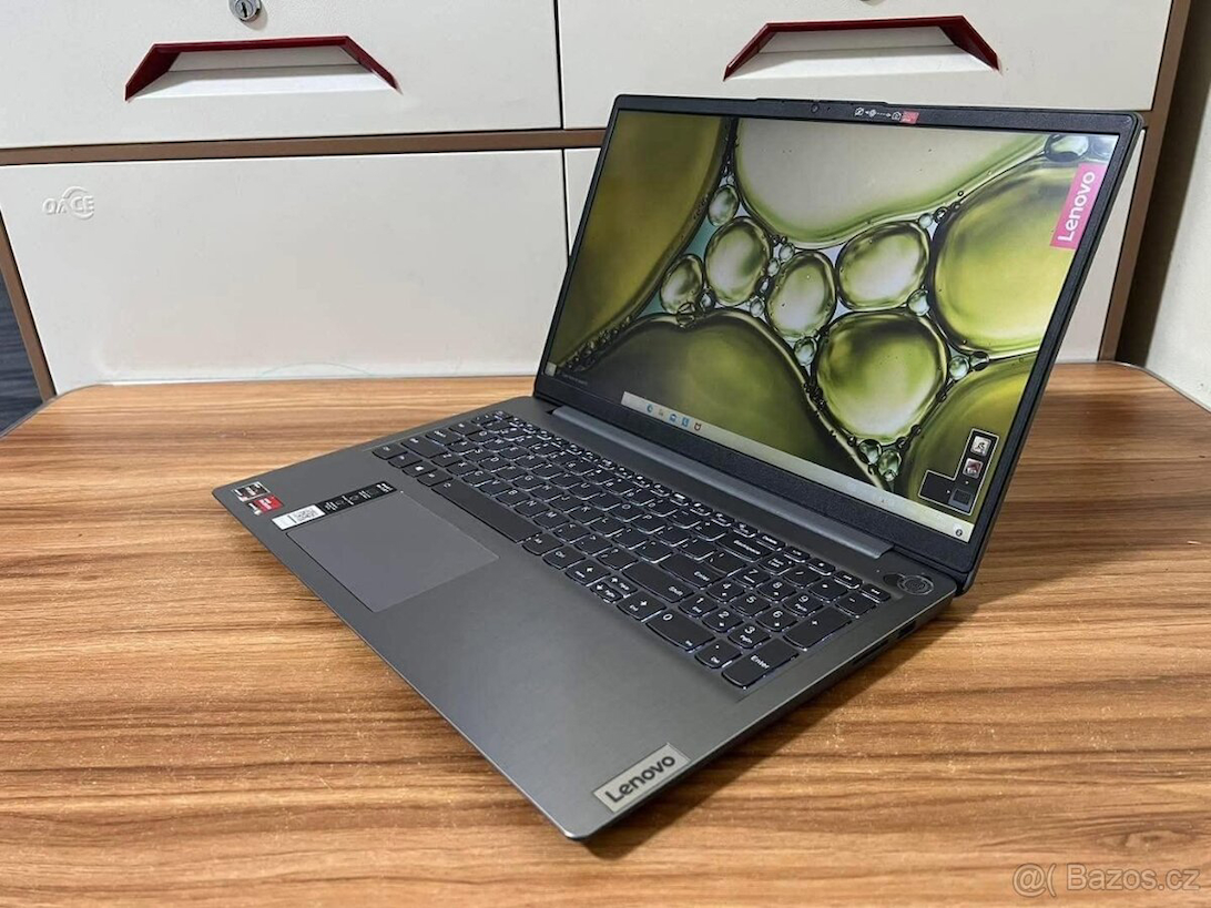 Lenovo Ideapad 3 - 2