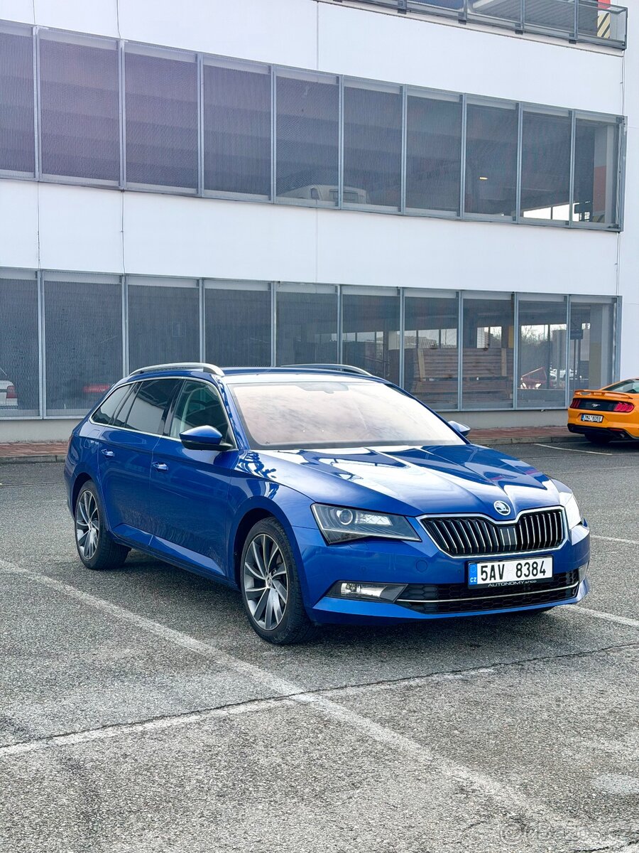 Škoda Superb 3 kombi 2.0tdi DSG - 2