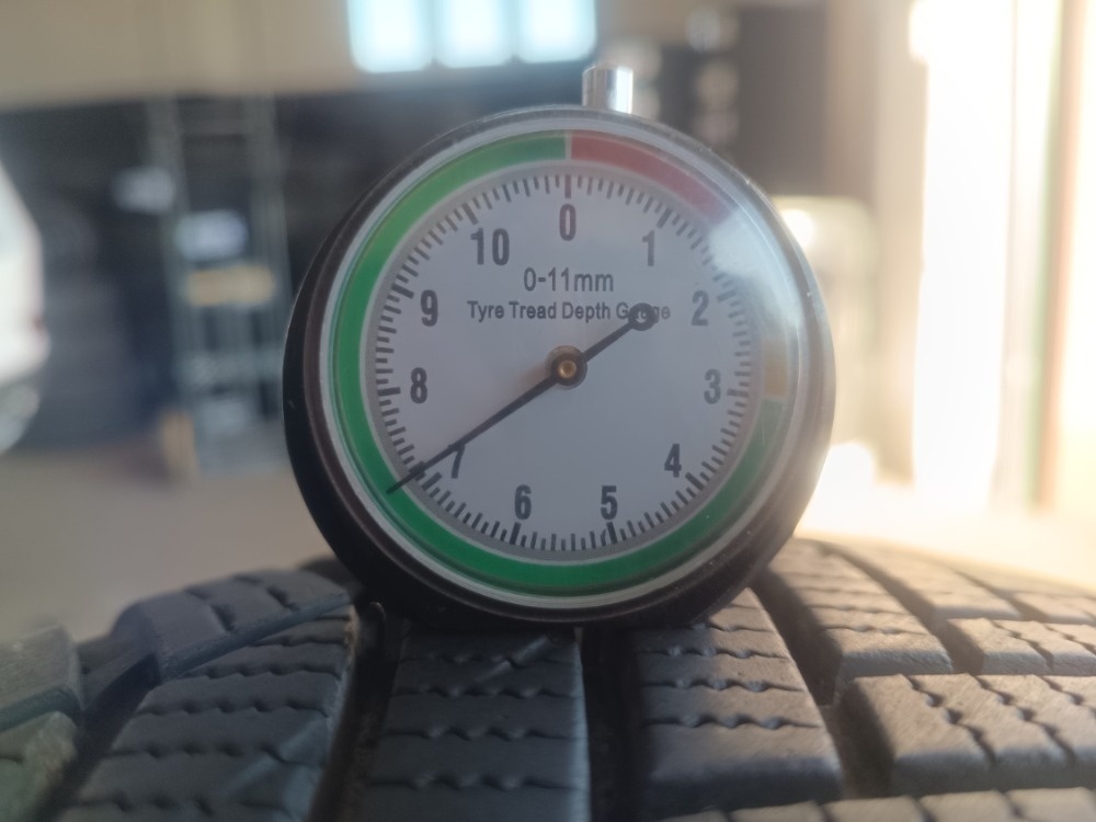 215/50 R19 IMPERIAL (3822) - 2