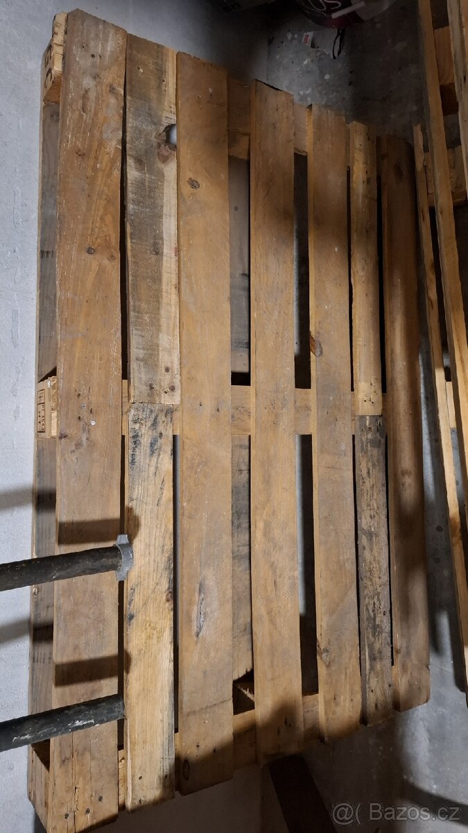 Prodám palety - 100 Kč za 3ks - 2