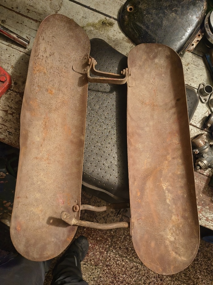 Revmaplechy jawa pérák - 2