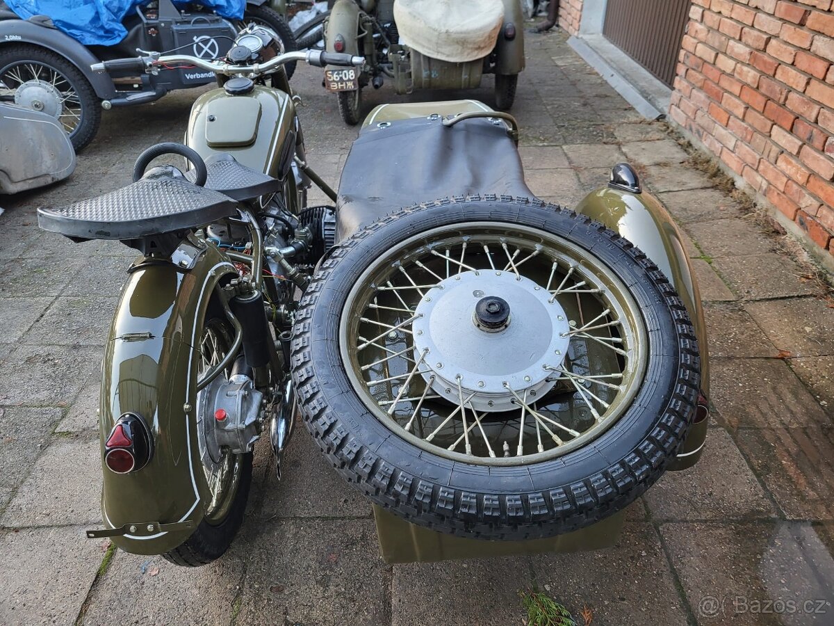 Dněpr,Ural K 750 po zdařilé renovaci - 2