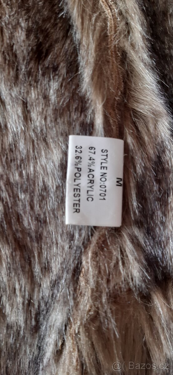 Krátký šik kožíšek zn. Lipstick - 2