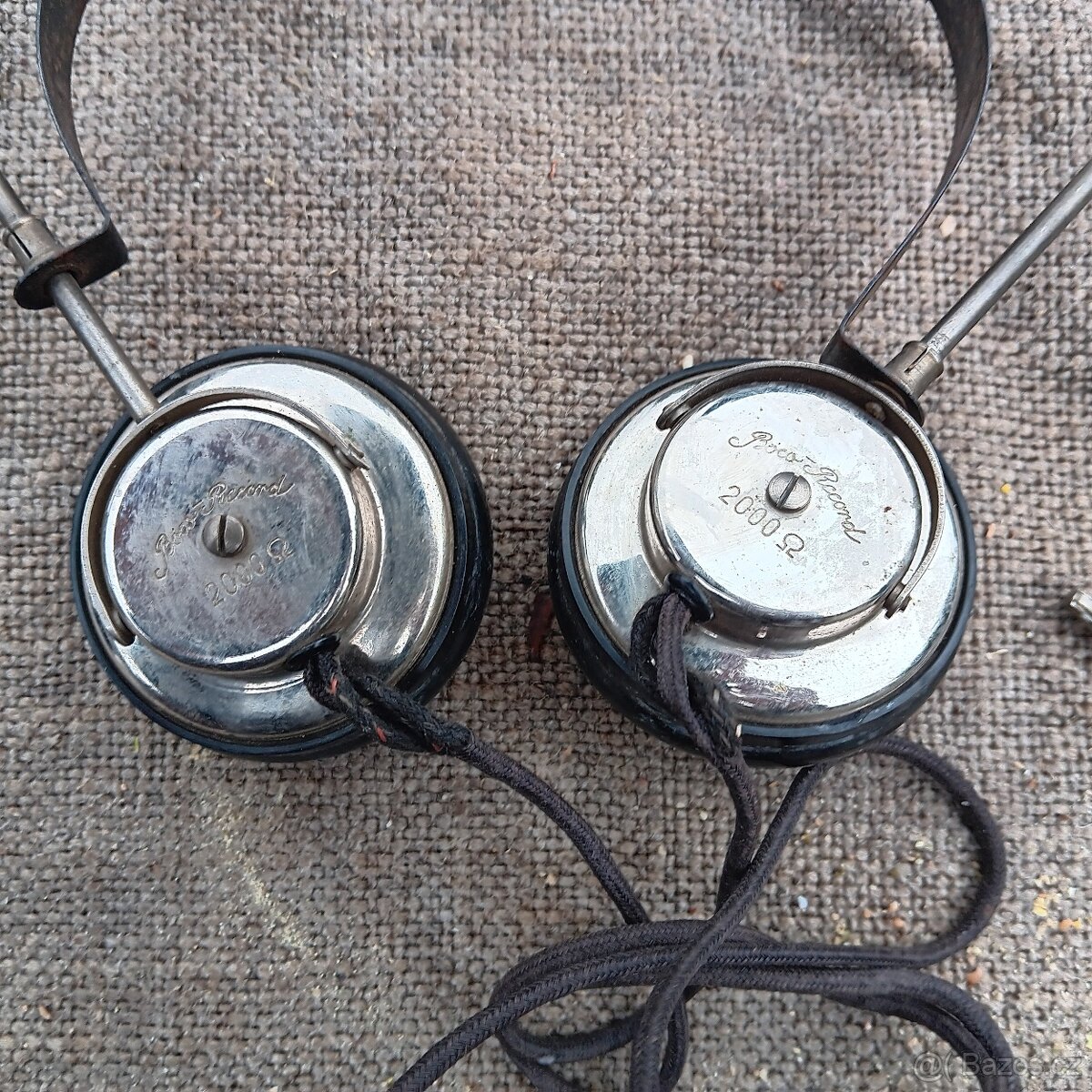 Sluchátka k rádiu vysilačce - 2