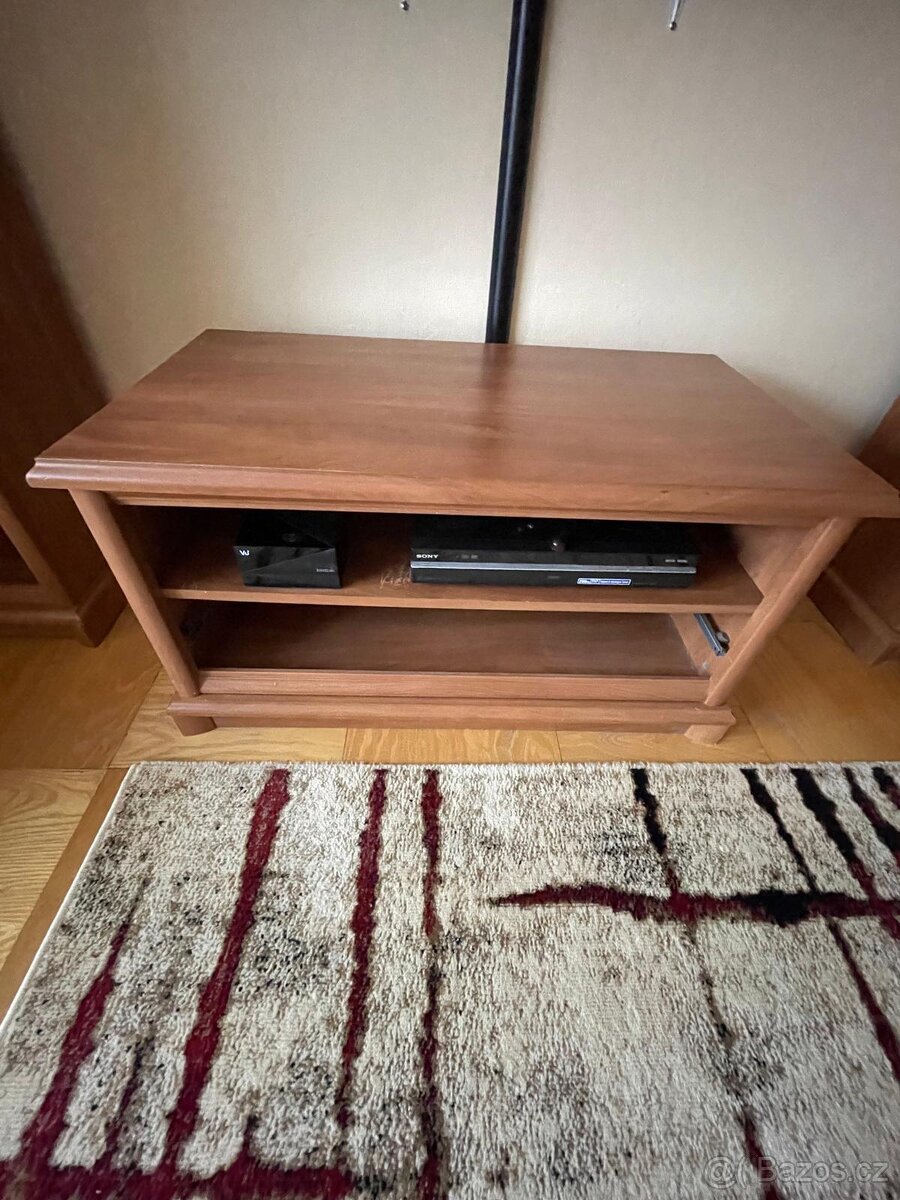 2 X skříň a stolek pod televizi - 2