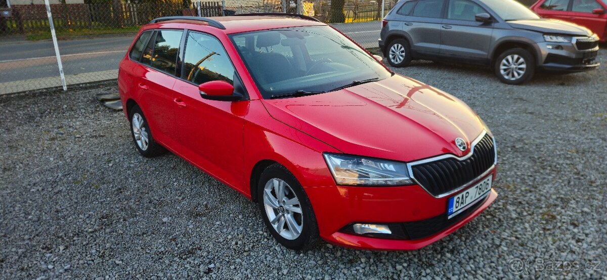 ŠKODA FABIA 3 COMBI 1.0 TSI 70KW STYLE - 2