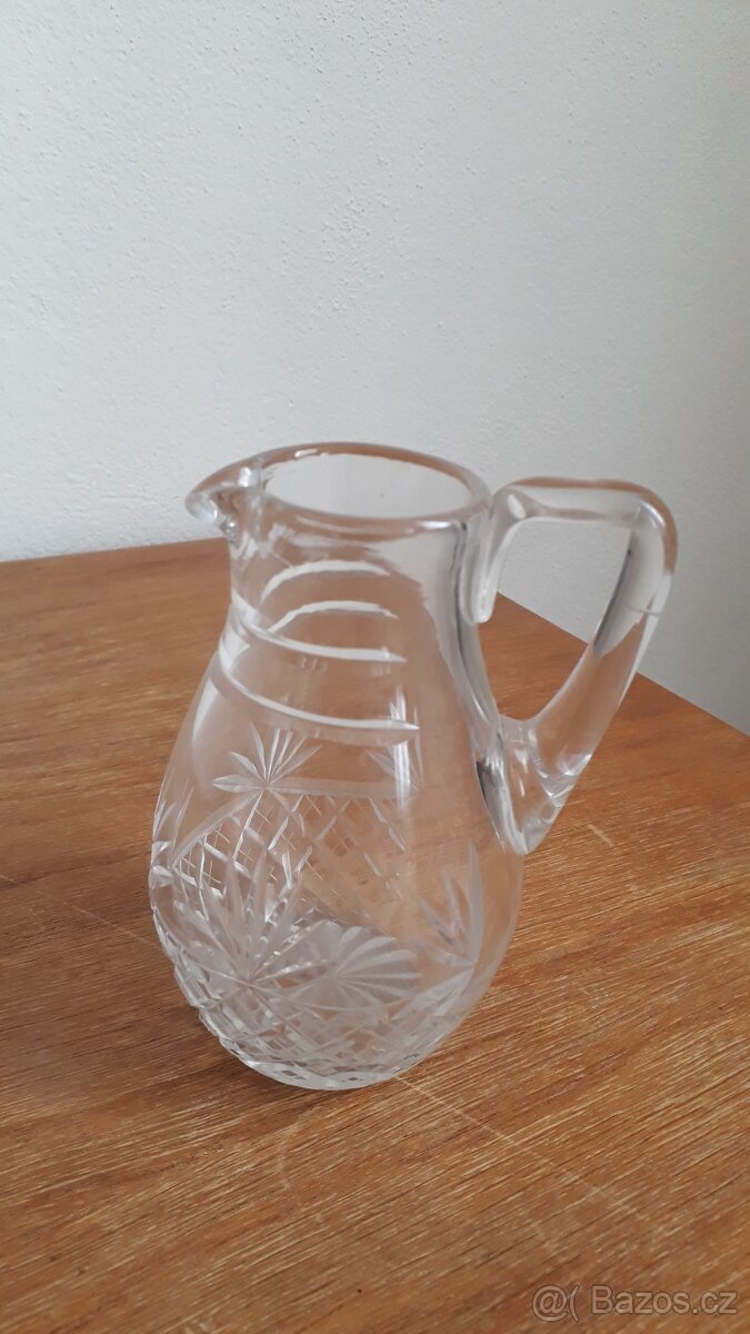 skleněný džbáneček - 2