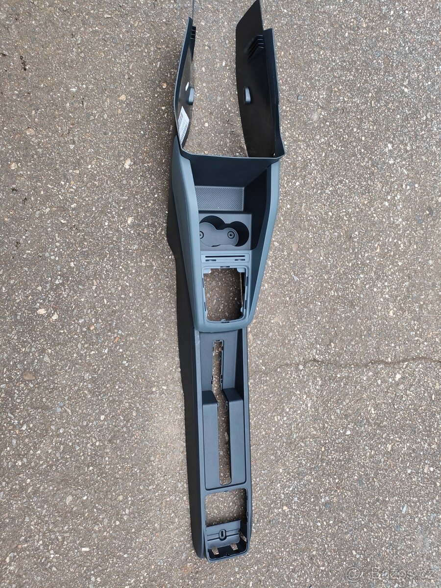 Středový panel fabia 3 - 2