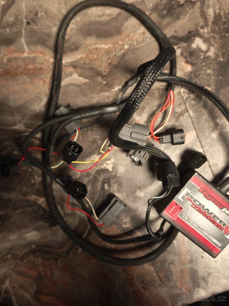 Dynojet Power Commander V - CBR RR 1000 - 2