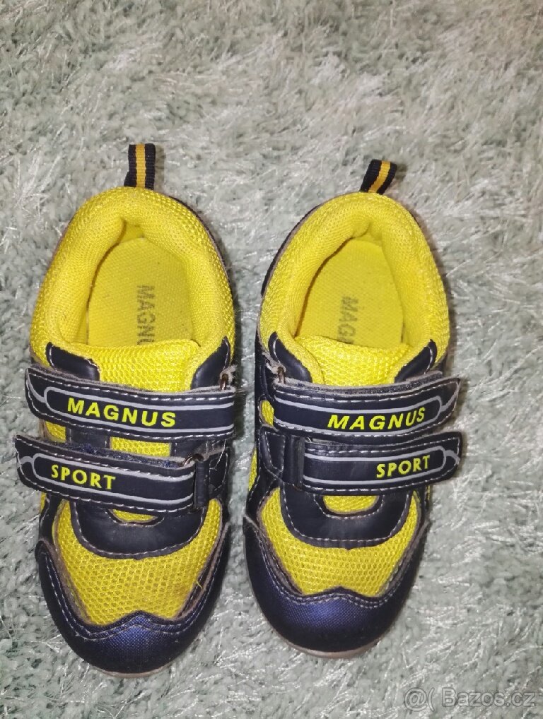 prodám dětské boty vel.26 - 2