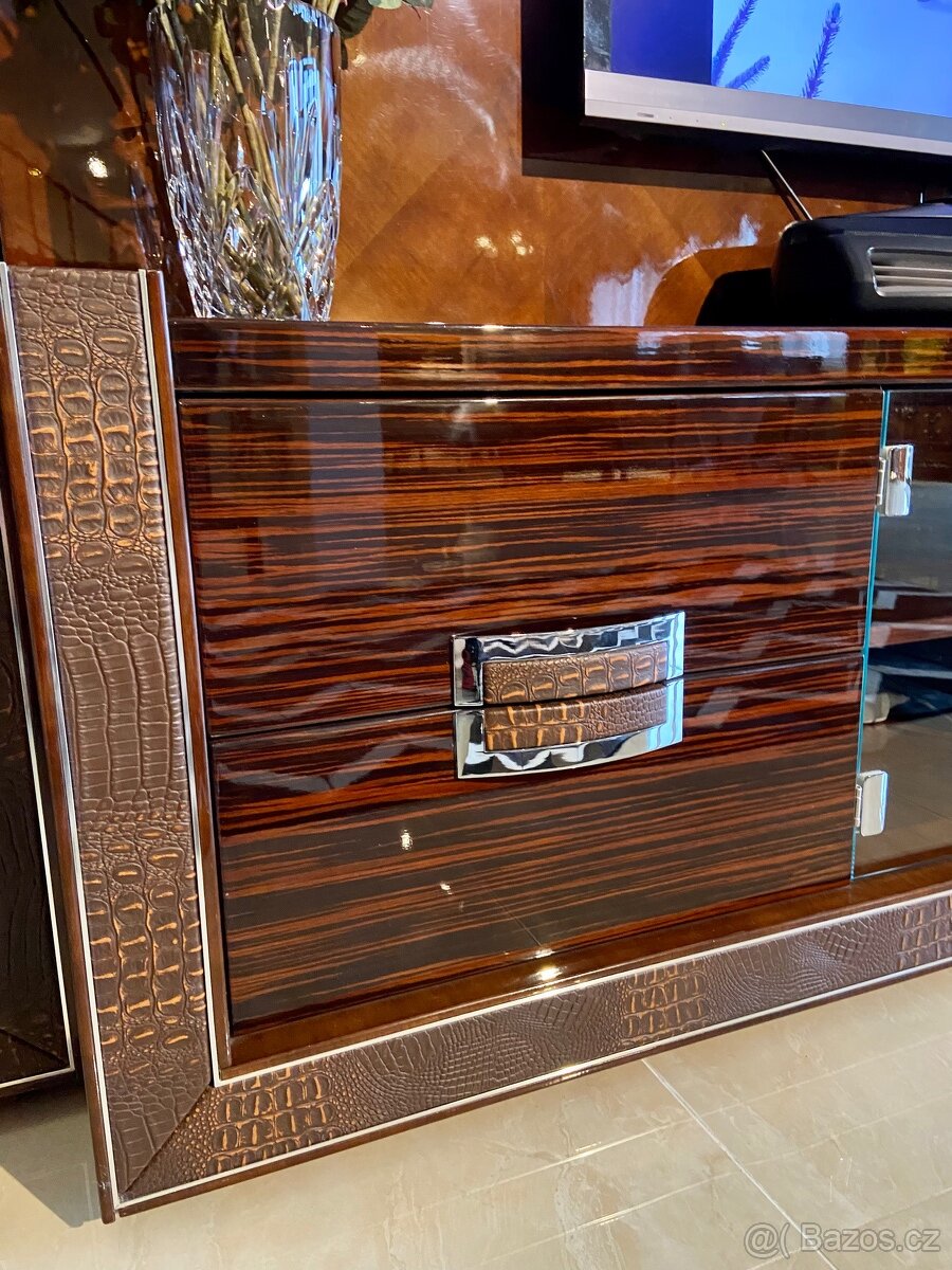 obývací stěna - 2