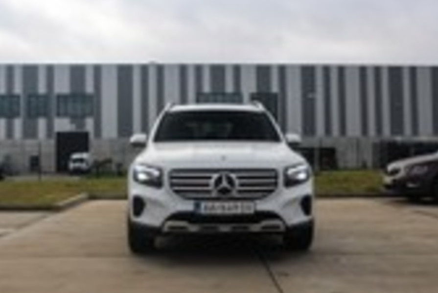 Mercedes-Benz GLB 200d A/T - 2