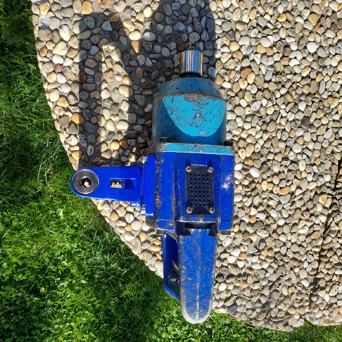 Pneumatický utahovak - 2