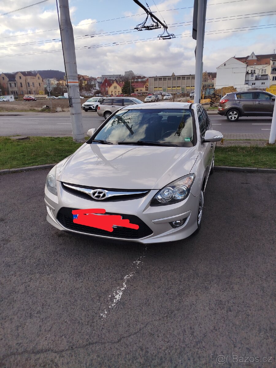 Hyundai i30 1.6 crdi - 2