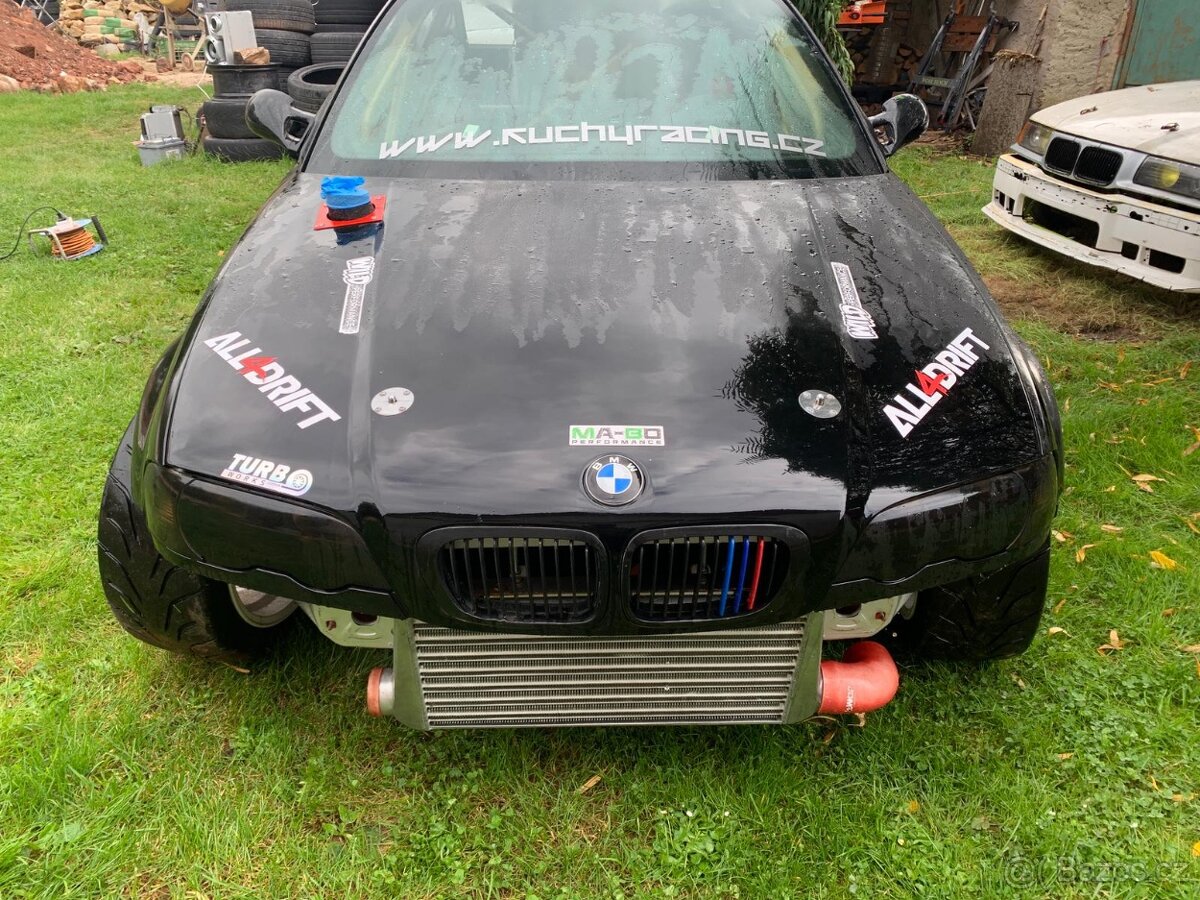 Bmw E46 coupe rozdelany projekt - 2