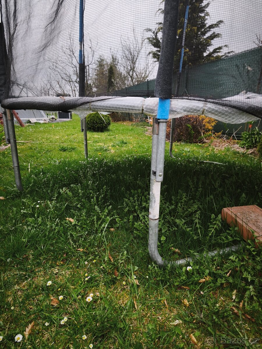 Trampolína 251 cm – funkční - 2