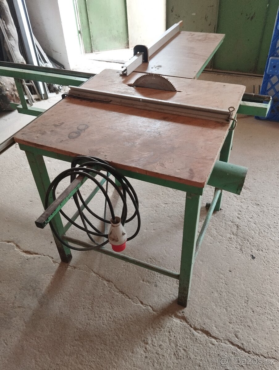 Pila a odsávání - 2