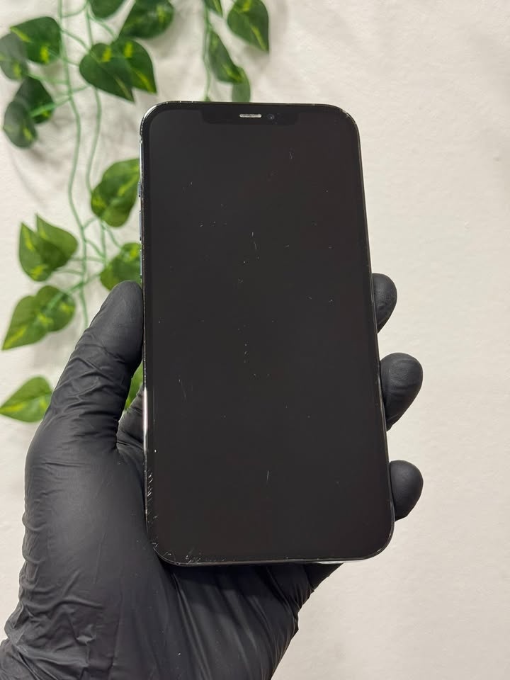iPhone 12 Pro Max 256GB - 100% baterie - 2